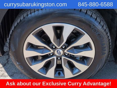 Used 2025 Subaru Outback Limited AWD/4WD image 11