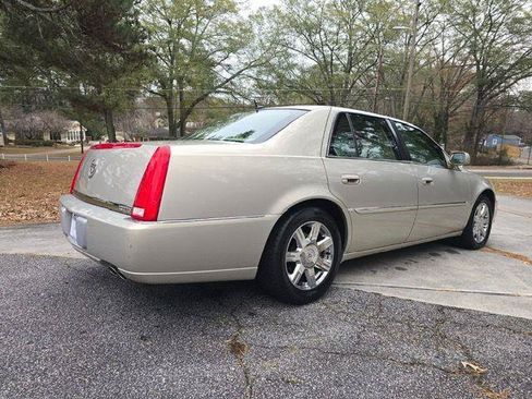 Used 2007 Cadillac DTS FWD image 5