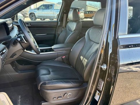 Used 2024 Hyundai Palisade Calligraphy image 27