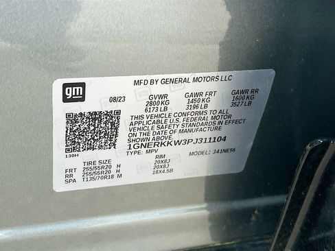 Used 2023 Chevrolet Traverse Premier w/ Redline Edition FWD image 34
