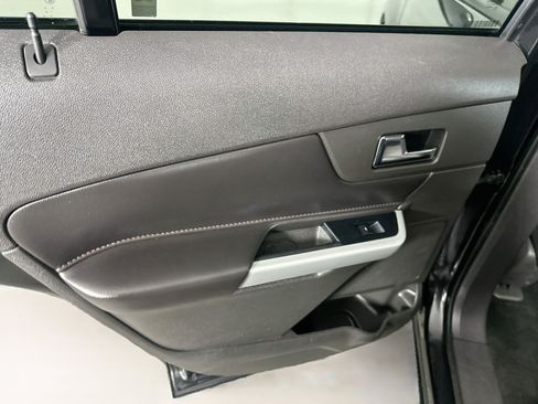 Used 2014 Ford Edge SEL w/ Equipment Group 205A FWD image 27