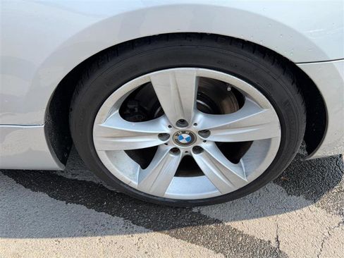 Used 2008 BMW 335i Convertible image 29