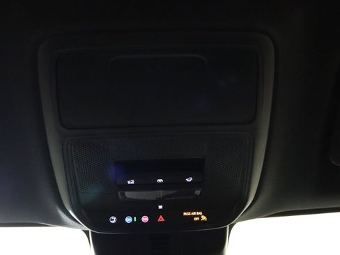 New 2026 Chevrolet Traverse LT w/ Sun and Wheel Package image 28