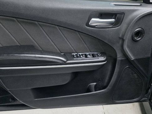Used 2020 Dodge Charger Scat Pack w/ Dynamics Package RWD image 11