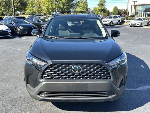 Used 2023 Toyota Corolla Cross LE image 9