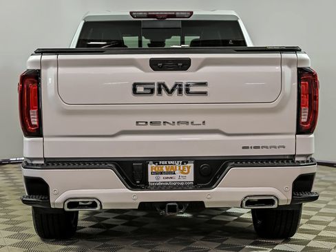 Certified 2025 GMC Sierra 1500 Denali Ultimate AWD/4WD image 7