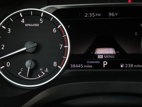 Used 2025 Nissan Rogue SV FWD image 38
