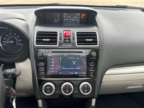 Used 2018 Subaru Forester 2.5i Premium AWD/4WD image 12