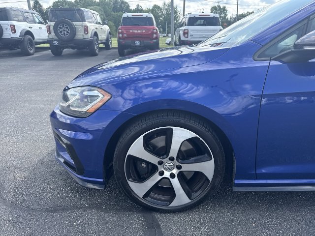 Used 2019 Volkswagen Golf R 4-Door AWD/4WD image 26