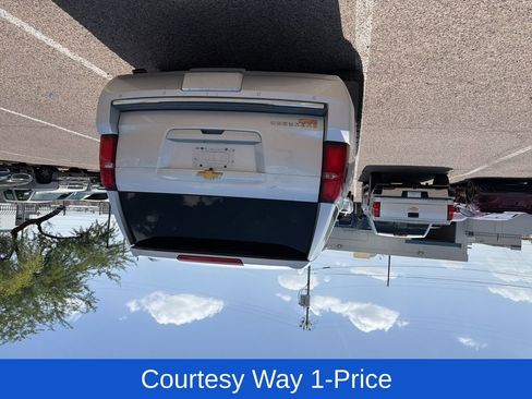 Used 2016 Chevrolet Suburban LTZ AWD/4WD image 12