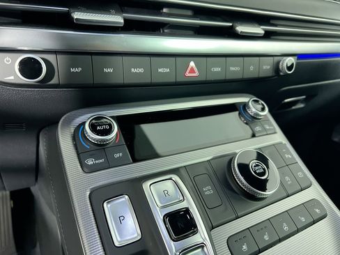 Used 2025 Hyundai Palisade Calligraphy FWD image 24