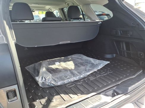 Certified 2023 Subaru Outback Limited image 12