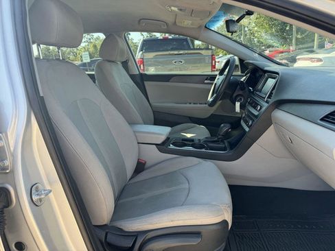 Used 2019 Hyundai Sonata SE image 14