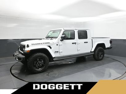 New 2026 Jeep Gladiator Sport