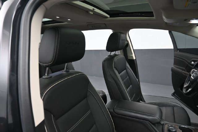 Used 2020 GMC Acadia Denali AWD/4WD image 31