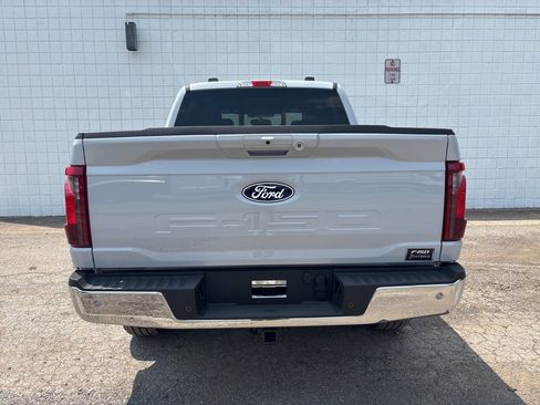 New 2025 Ford F150 XLT w/ Equipment Group 302A MID image 6