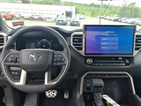 New 2026 Toyota Tundra Limited AWD/4WD image 8