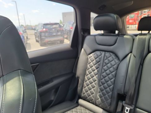 Used 2021 Audi SQ7 Premium Plus AWD/4WD image 5