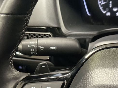 Certified 2025 Honda Civic Sport image 27