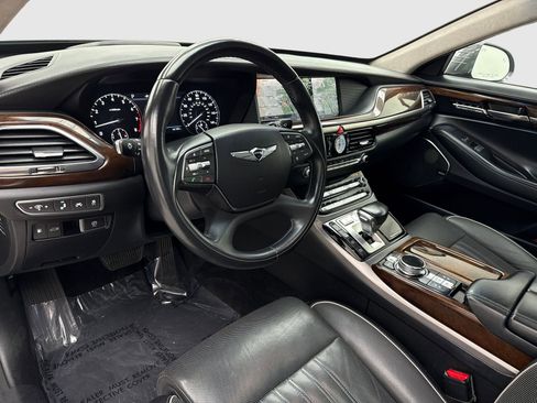 Used 2019 Genesis G90 5.0 Ultimate RWD image 18
