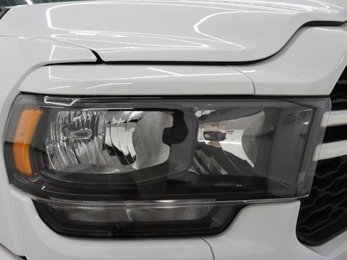 Used 2022 RAM 2500 Big Horn w/ Night Edition AWD/4WD image 23