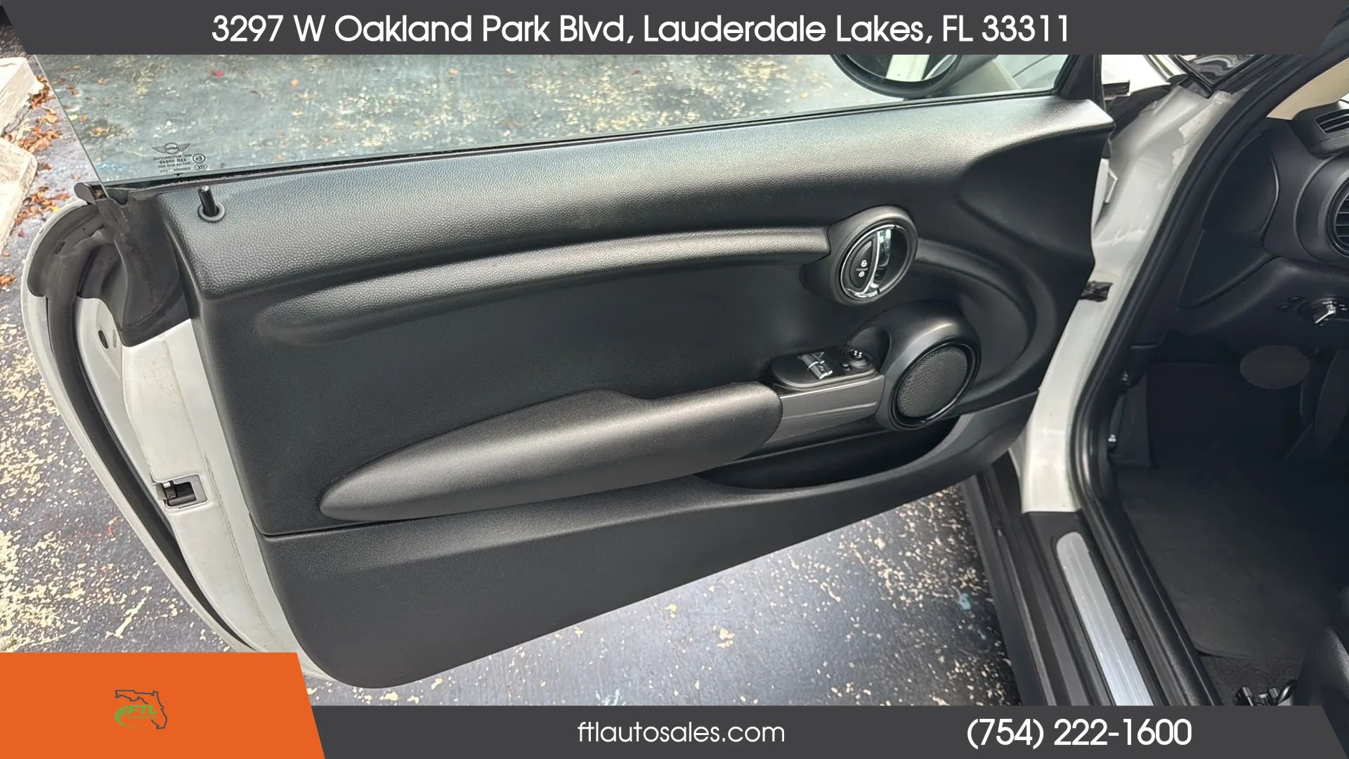 Used 2016 MINI Cooper 2-Door Hardtop FWD image 15