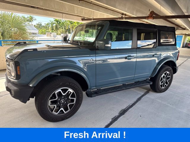 Used 2022 Ford Bronco Outer Banks AWD/4WD image 1