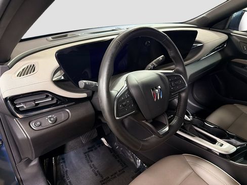 Used 2024 Buick Envista Sport Touring FWD image 11