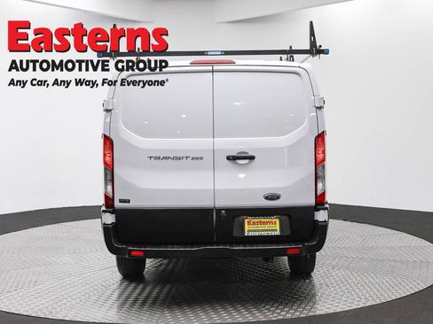 Used 2019 Ford Transit 250 130 Low Roof RWD image 6