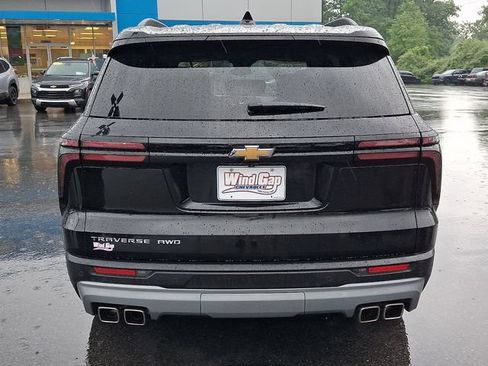 Certified 2026 Chevrolet Traverse LT AWD/4WD image 18