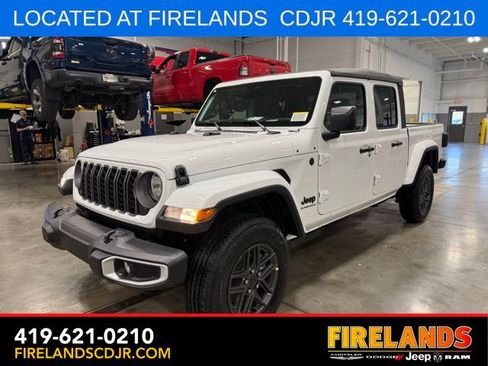 New 2026 Jeep Gladiator Sport AWD/4WD image 6