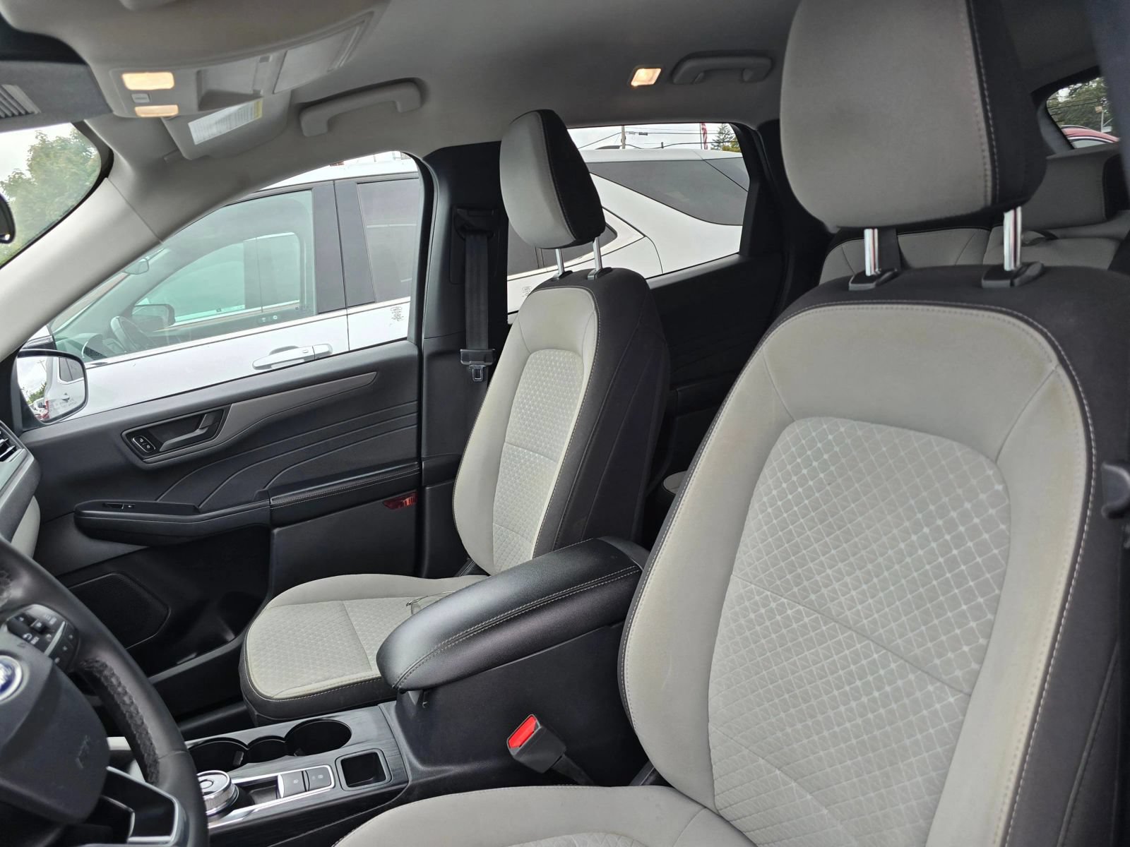 Used 2023 Ford Escape Active w/ Tech Pack #1 FWD image 18