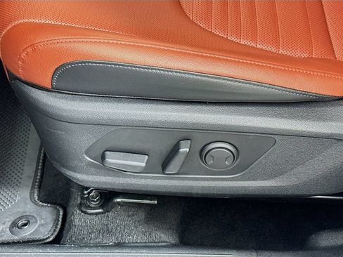 Used 2023 Kia Sportage SX FWD image 19