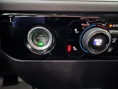 Certified 2023 Chevrolet Silverado 1500 LT image 21