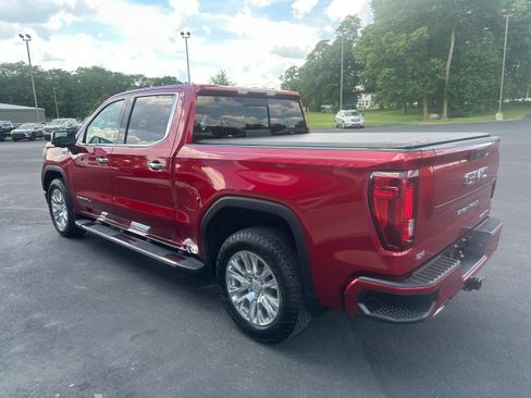 Used 2021 GMC Sierra 1500 Denali w/ Driver Alert Package II image 9
