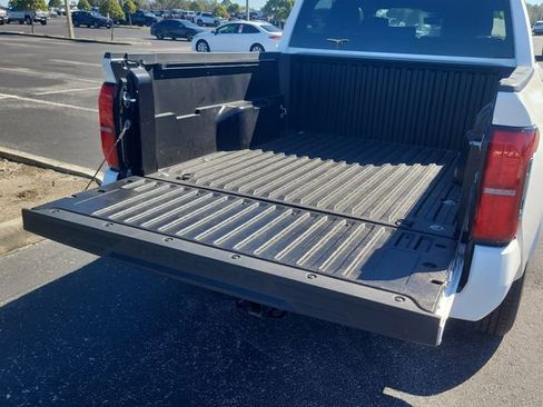 Used 2024 Toyota Tacoma SR5 image 12