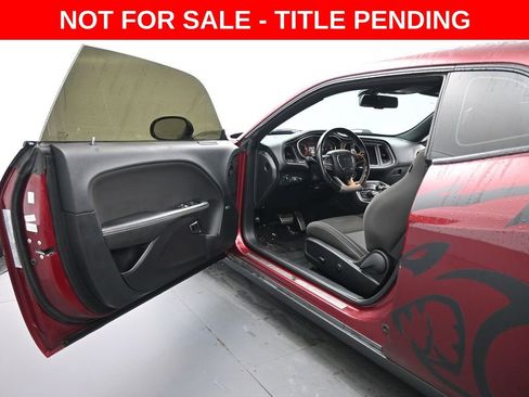 Used 2019 Dodge Challenger SRT Hellcat image 7
