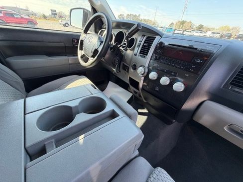 Used 2012 Toyota Tundra SR5 ~LEVELED~ w/ Tow Pkg image 8
