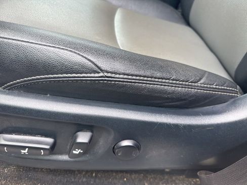 Used 2018 Toyota 4Runner SR5 Premium RWD image 7