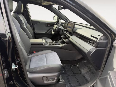 Used 2026 Toyota RAV4 XSE w/ Panoramic Sun Roof Package AWD/4WD image 24