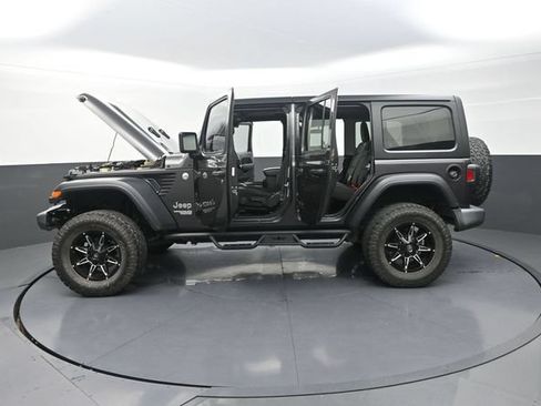 Used 2018 Jeep Wrangler Unlimited Sport AWD/4WD image 41