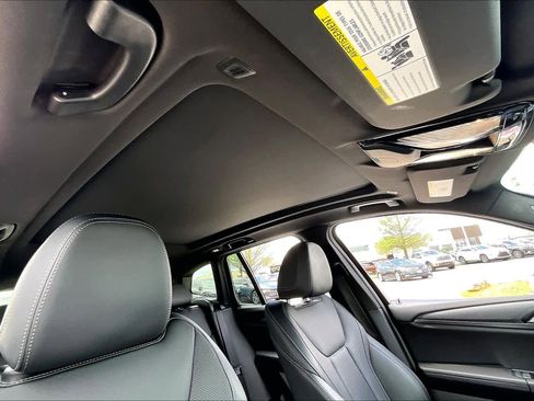 Used 2024 BMW X3 sDrive30i image 13