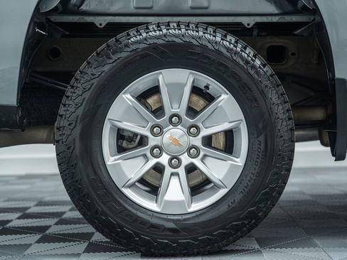 Used 2025 Chevrolet Silverado 1500 LT image 15