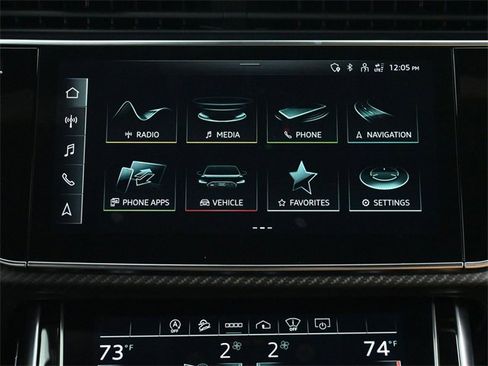 Used 2022 Audi RS Q8 w/ Luxury Package image 27