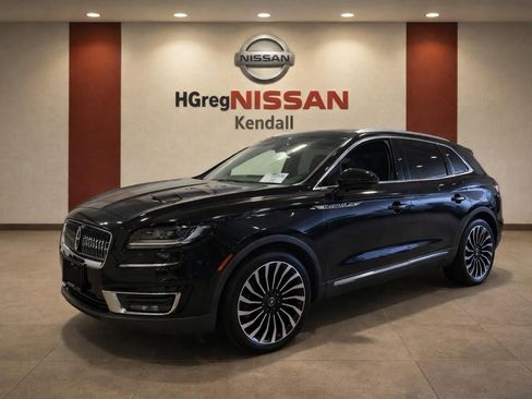 Used 2019 Lincoln Nautilus Black Label AWD/4WD image 3