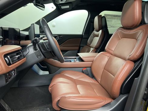 New 2026 Lincoln Aviator Reserve image 29