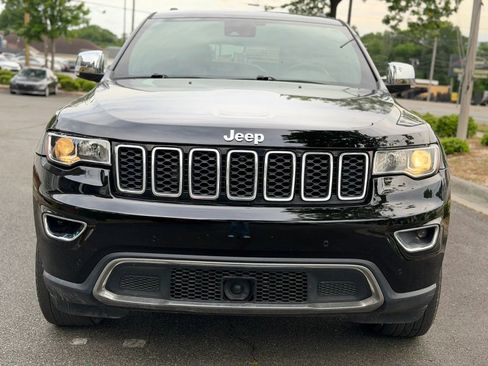 Used 2021 Jeep Grand Cherokee Limited AWD/4WD image 9