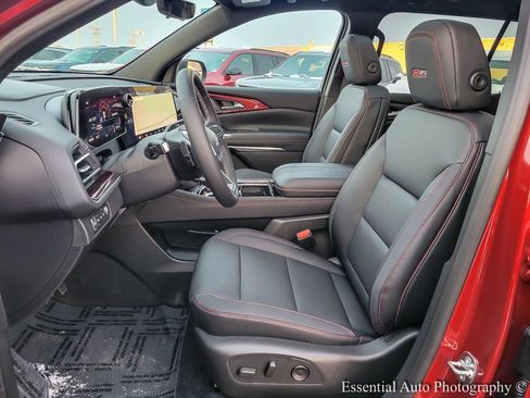 New 2026 Chevrolet Traverse Z71 w/ Driver Confidence Package image 8