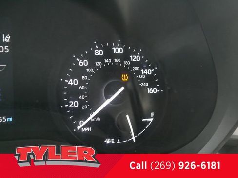 Used 2024 Toyota Sienna XLE image 48