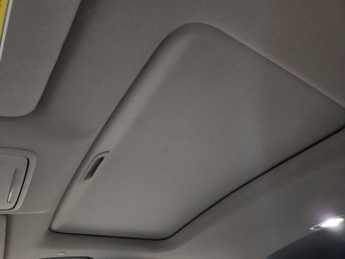 Used 2023 Honda CR-V EX-L image 45